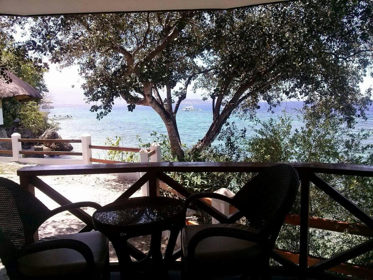 Pescador View - Beachfront & Nearby The Ocean Hostels & Restaurant Moalboal Eksteriør billede